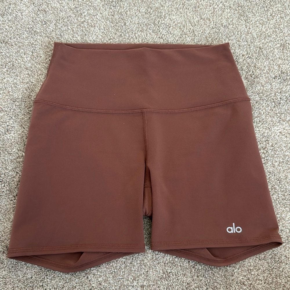 Alo yoga biker shorts